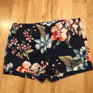 Floral trouser shorts